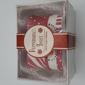 Salt & Pepper Shaker